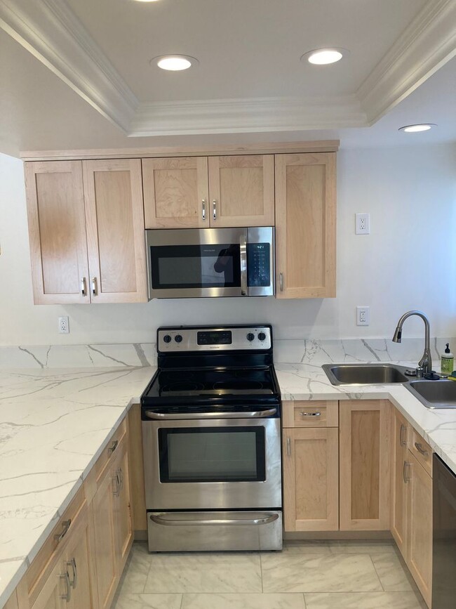 property at 6146 Calle Mariselda