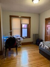 174 Saint Alphonsus St, Unit 2 in Boston, MA - Foto de edificio - Building Photo