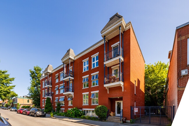 3835 De L'hôtel-De-Ville Av