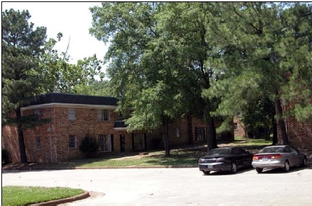 Maple Ridge Apartments