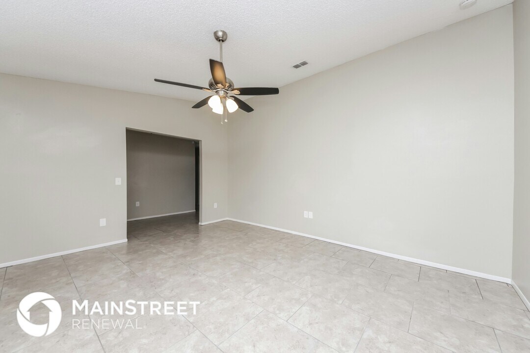 1506 Kaylor Ct NE in Winter Haven, FL - Building Photo