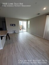 3008 Lone Silo Ave in Sacramento, CA - Building Photo - Building Photo