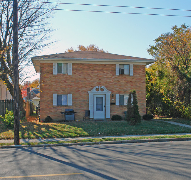 917 Watervliet Ave in Dayton, OH - Building Photo - Building Photo