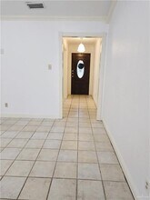 20 Redbud Ave in McAllen, TX - Building Photo - Building Photo