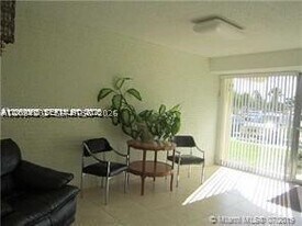 16701 NE 14th Ave in Miami, FL - Building Photo