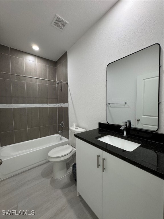 property at 6018 Acorn Cir