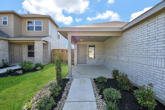 1542 San Sebastien Dr in Conroe, TX - Building Photo - Building Photo