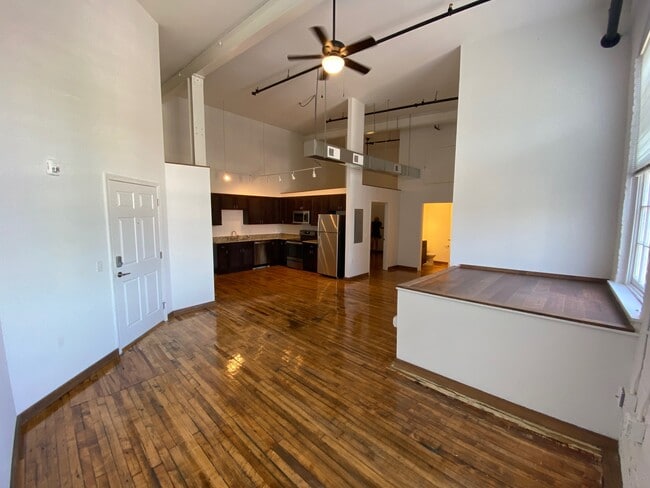 Riverside Lofts in York, PA - Foto de edificio - Building Photo