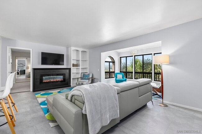 property at 2510 Clairemont Dr