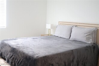 13802 Pine Lodge Ln in Ft. Myers, FL - Building Photo - Building Photo