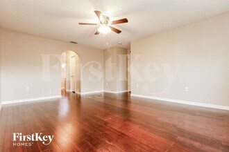 3813 Sleepy Hill Oaks Loop in Lakeland, FL - Building Photo - Building Photo