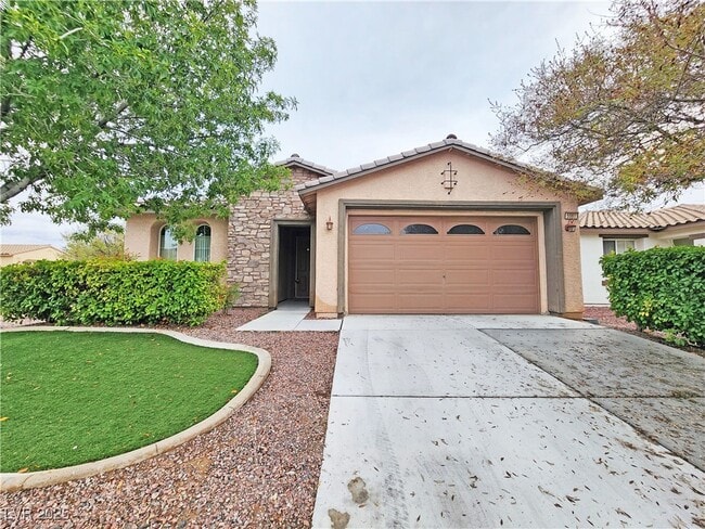 5561 Carrara Pointe St in Pahrump, NV - Building Photo - Building Photo