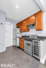 40 Avenue B, Unit 4D in New York, NY - Building Photo - Building Photo