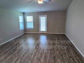 5609 Bellissima Way in Round Rock, TX - Building Photo - Building Photo