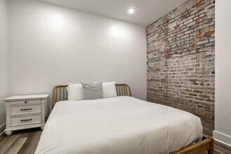 1050 Annunciation St in New Orleans, LA - Building Photo - Building Photo