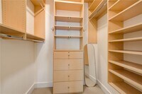 799 Hammond Dr photo'