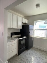 303 S L St, Unit 303 in Lake Worth Beach, FL - Building Photo - Building Photo