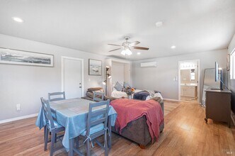 849 Colleen Dr in Windsor, CA - Building Photo - Building Photo