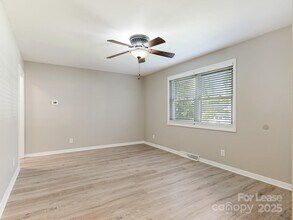 2909 Southwest Blvd in Charlotte, NC - Building Photo - Building Photo