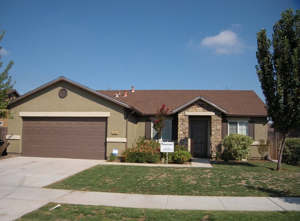2650 W Sedona Ave in Visalia, CA - Building Photo