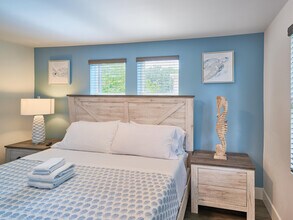 2020 Washington St in Hollywood, FL - Foto de edificio - Building Photo