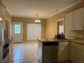 2745 Silver Crest Dr in Conway, AR - Building Photo - Building Photo