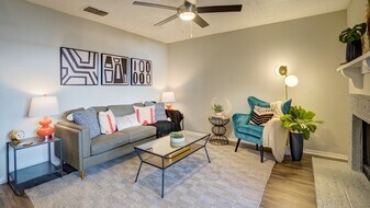 ReNew at Polo Parkway