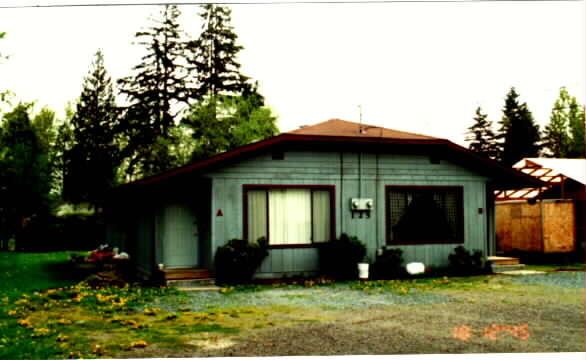 125 105th St SE in Everett, WA - Building Photo