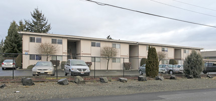 Alpha Park Apartments in Tacoma, WA - Foto de edificio - Building Photo