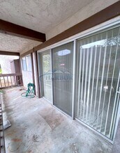 302 Miraleste Dr in Los Angeles, CA - Building Photo - Building Photo