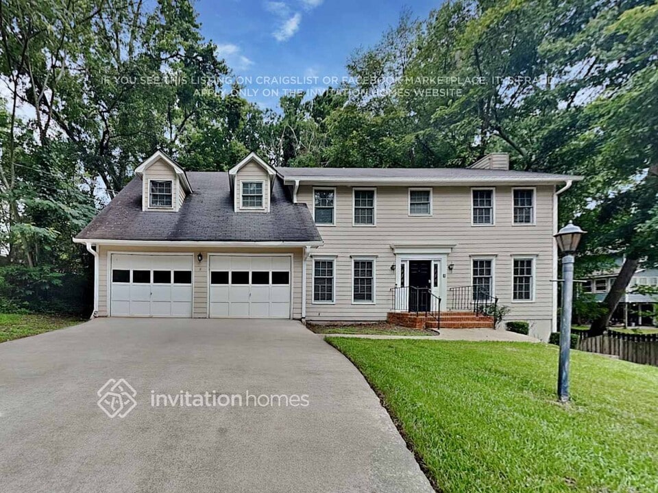 131 Bentridge Ct in Lawrenceville, GA - Building Photo