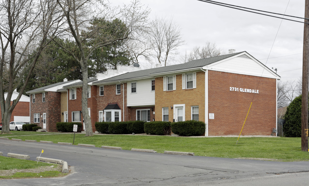 2731 Glendale Ave in Toledo, OH - Building Photo