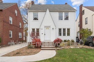 3613 Cummings Rd in Cleveland Heights, OH - Building Photo