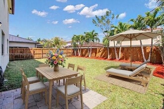 15267 SW 173rd Ln in Miami, FL - Building Photo - Building Photo