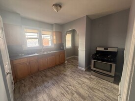 16204 Steel St in Detroit, MI - Building Photo