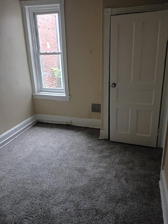 1621 S Ringgold St in Philadelphia, PA - Building Photo