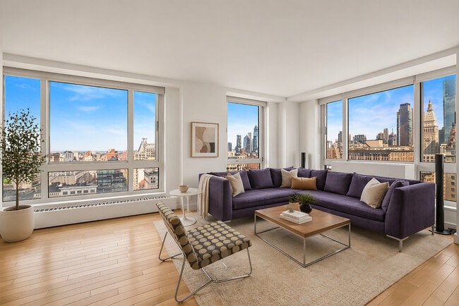 1 Irving Pl in New York, NY - Building Photo - Building Photo