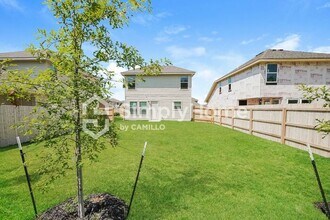 3711 Somers Crest in San Antonio, TX - Building Photo - Building Photo