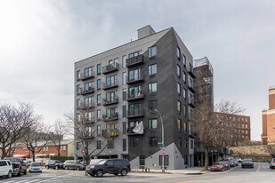 2189 Arthur Ave in Bronx, NY - Building Photo