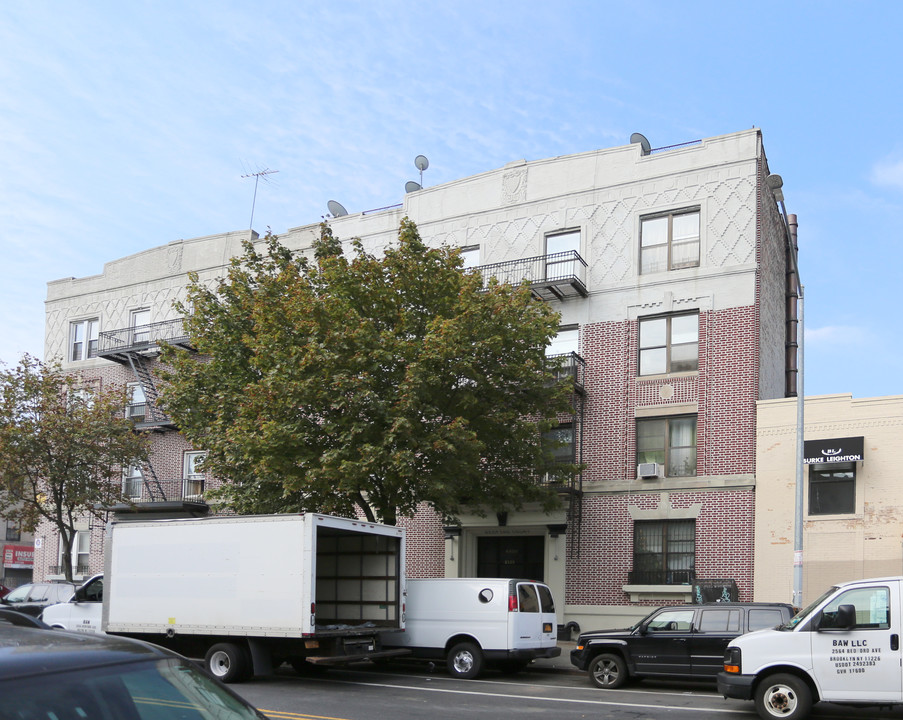 Bedford Court in Brooklyn, NY - Building Photo