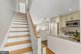 237 G St SW in Washington, DC - Building Photo - Building Photo