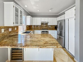 42 Dawn Ln in Aliso Viejo, CA - Building Photo - Building Photo
