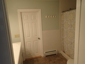 69 Winter St in Exeter, NH - Building Photo - Building Photo