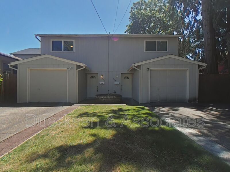 439 NW 15th St in Corvallis, OR - Building Photo