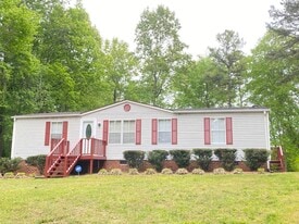 3199 Alexander Ferry Rd in Boydton, VA - Building Photo