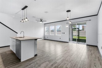 15211 Willow Arbor Cir in Orlando, FL - Building Photo - Building Photo
