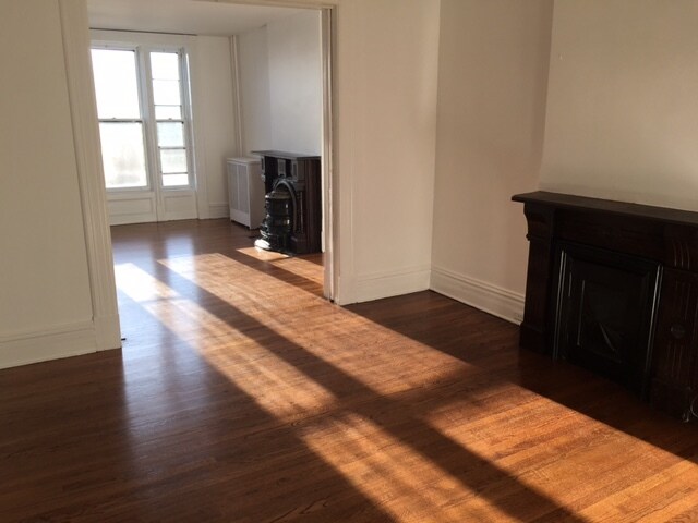 108 4th St, Unit 2nd Floor