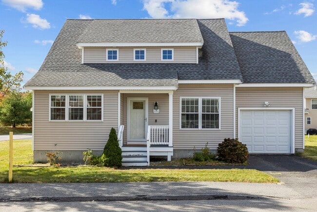 property at 4 Boxwood Dr