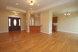 17888 Mountain Valley Rd in New Market, VA - Foto de edificio - Building Photo