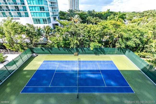 2025 Brickell Ave-Unit -Apt 806B in Miami, FL - Building Photo - Building Photo